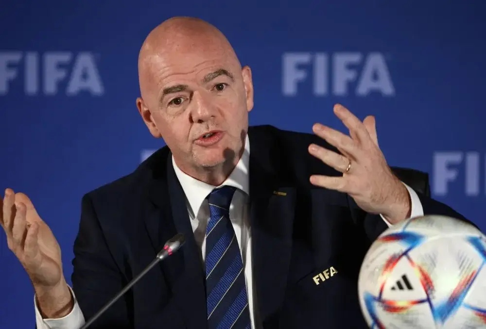 Poznaj prezesa FIFA - czym zasłynął najbardziej kontrowersyjny szef