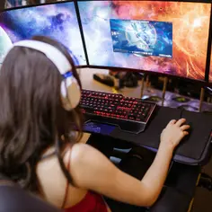 E-sport: Równość płci i integracja kobiet - wyzwania i możliwości